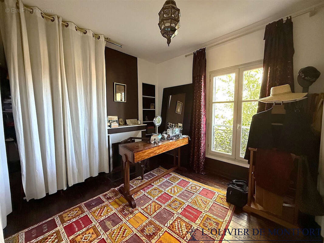 Maison à MONTFORT-L&#039;AMAURY