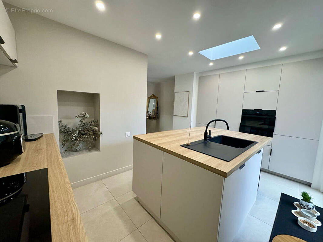 Maison à SAINT-MARTIN-BOULOGNE