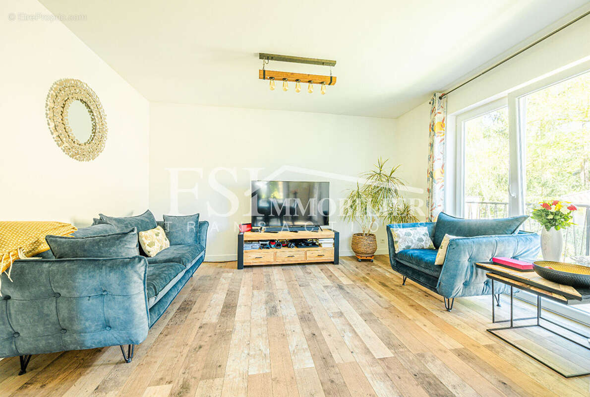 Maison à SAINT-LEU-LA-FORET