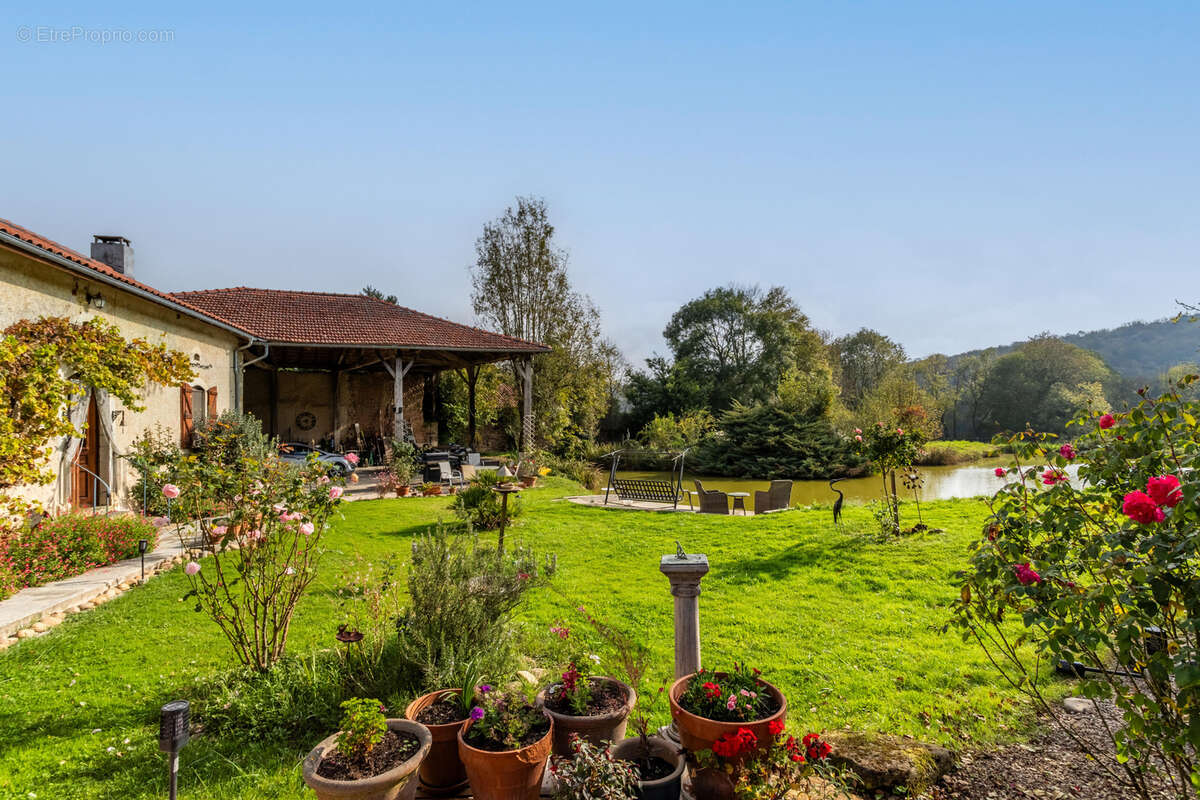 Maison à BOULOGNE-SUR-GESSE
