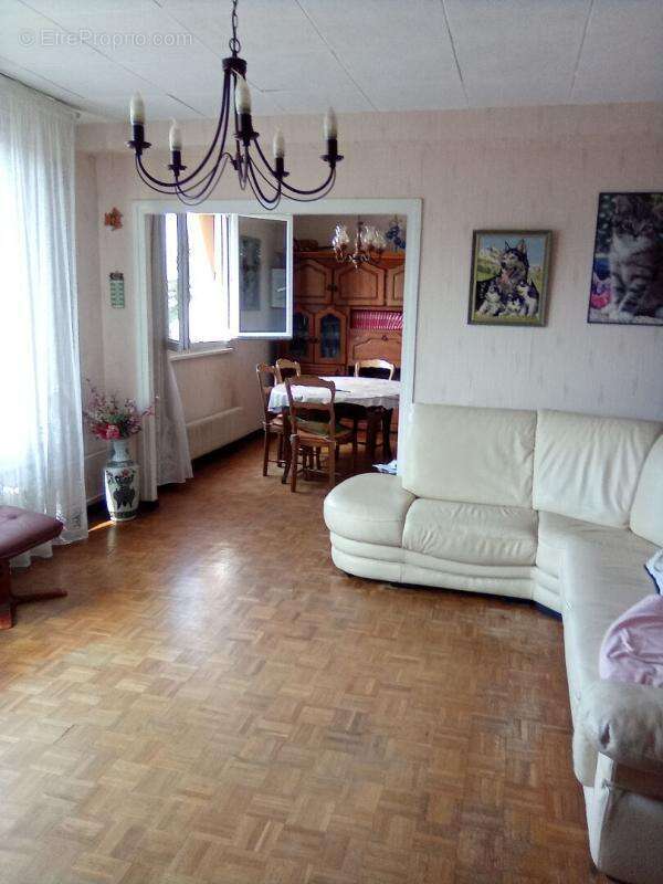 Appartement à MANTES-LA-VILLE