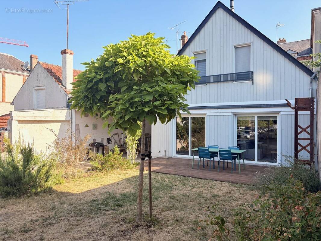 Maison 85 m² à Saint-Jean-Le-Blanc  - photo 1