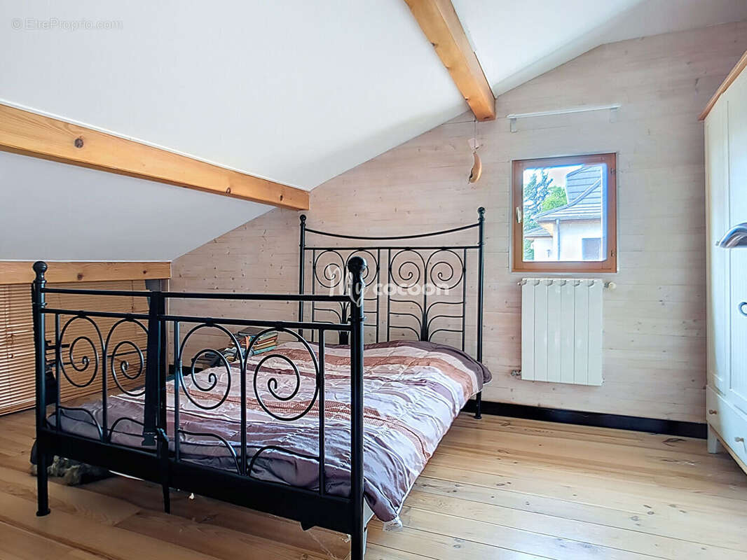 Maison à MONTLUEL