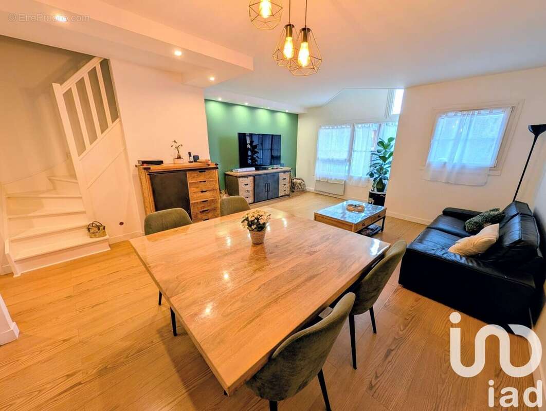 Photo 2 - Appartement à EZANVILLE