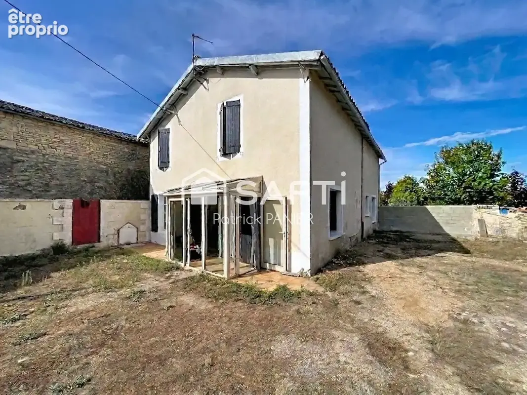 Photo 1 - Maison à ENSIGNE