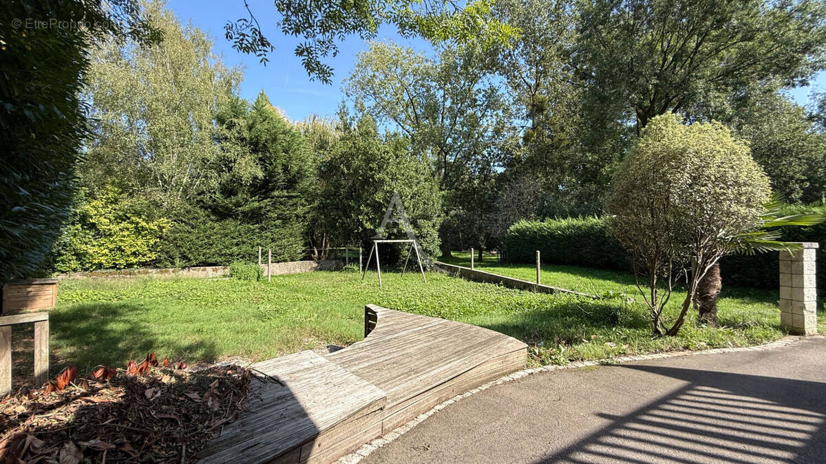 Maison à DOMPIERRE-SUR-YON