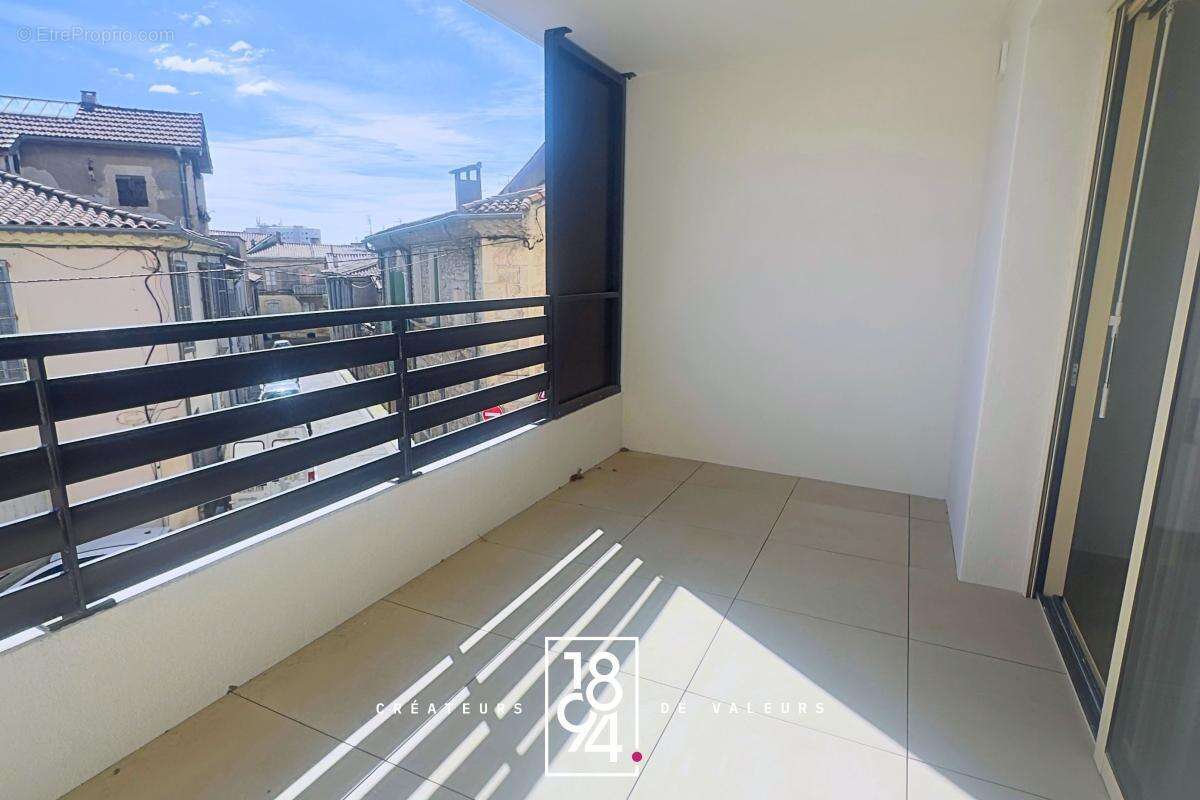 Appartement à NIMES