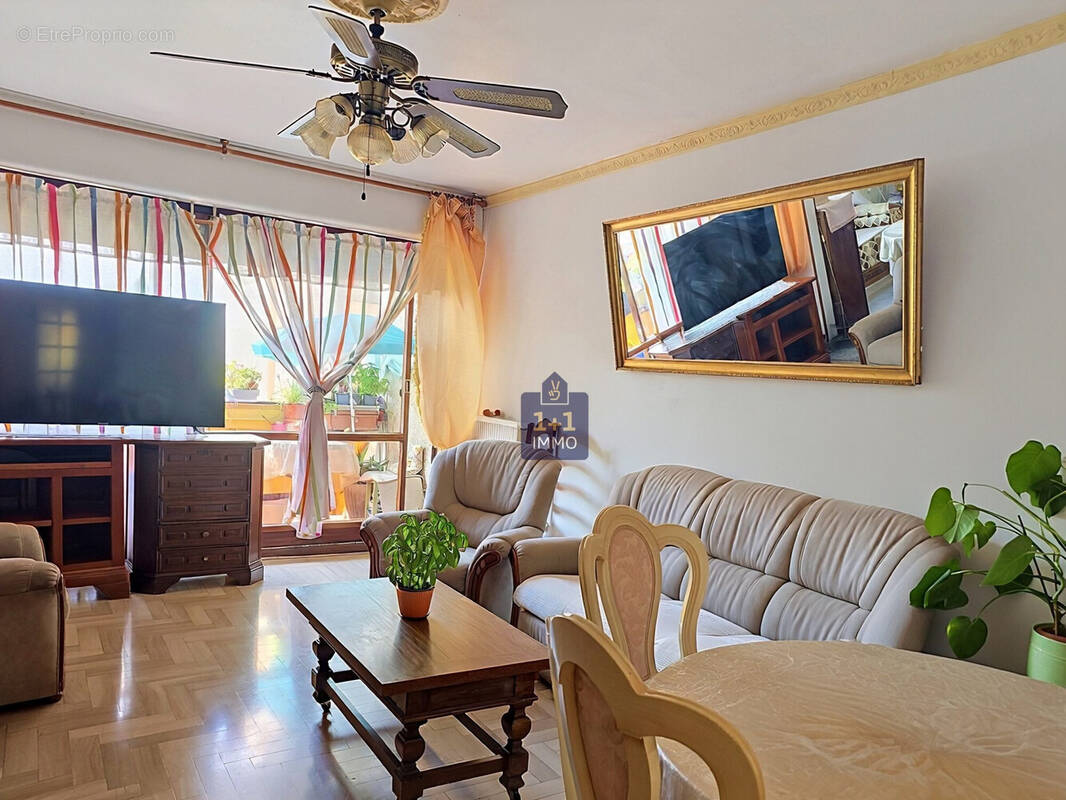 Appartement à FREJUS