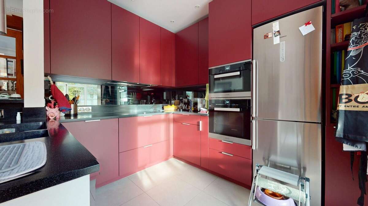 Maison à SAINT-MAUR-DES-FOSSES