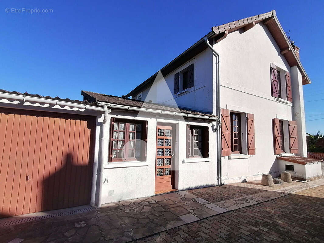 Maison à SANVIGNES-LES-MINES