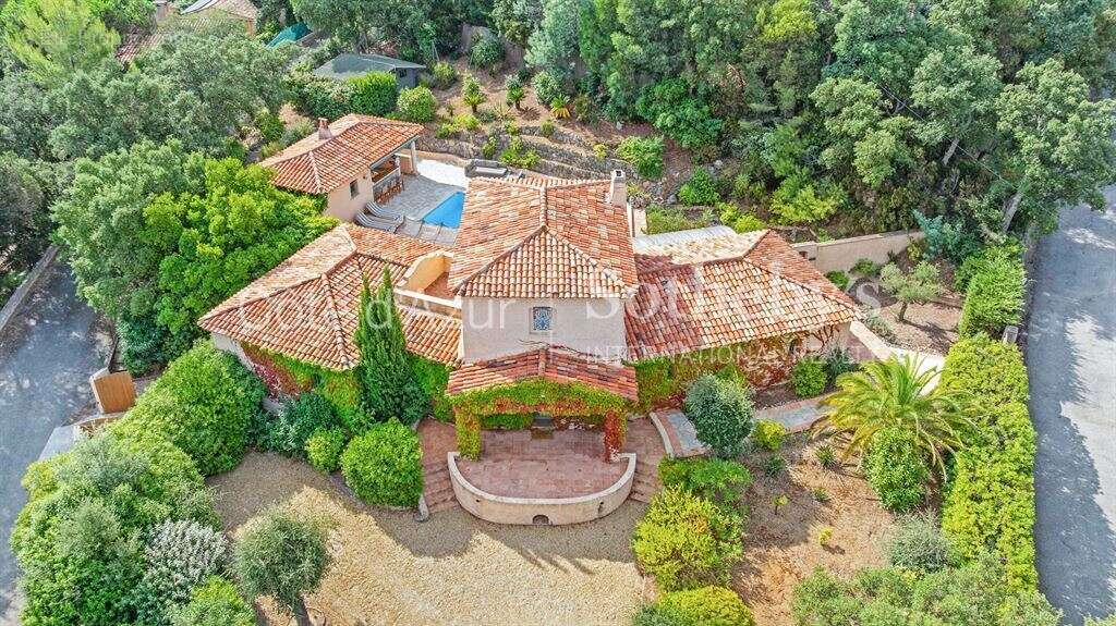 Maison à LA CROIX-VALMER