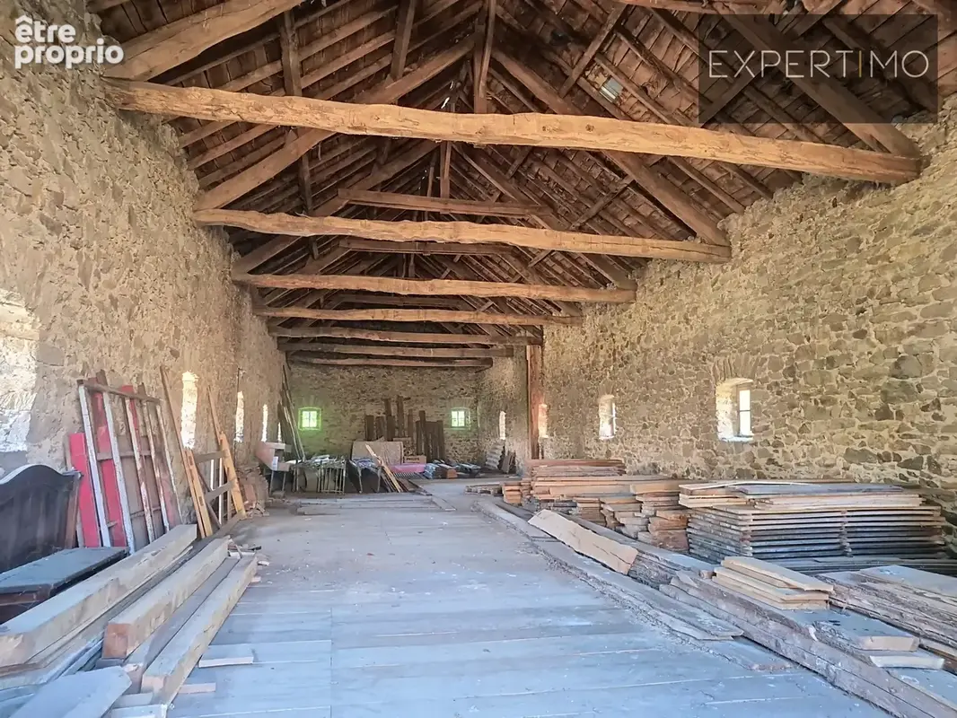 Propriété de caractère isolee  avec 8 hectares et grandes dépendances   aveyron - photo 26