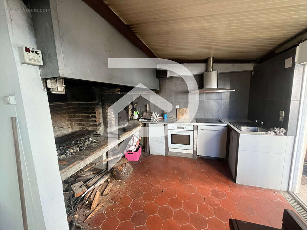 Maison à VIRY-CHATILLON