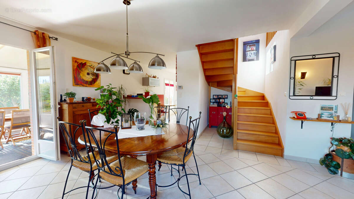 Maison à GRISOLLES