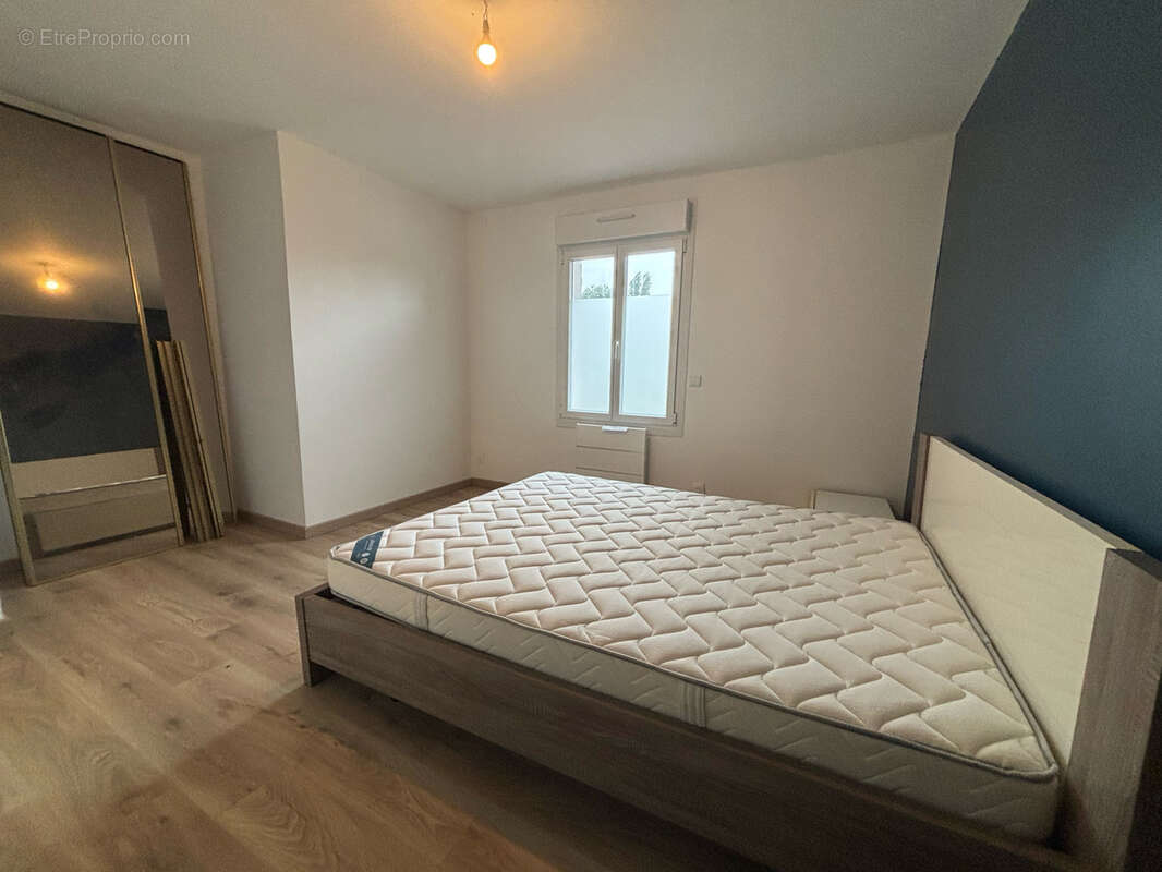 Maison à GROFFLIERS