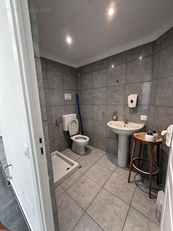 Commerce à BEAUSOLEIL