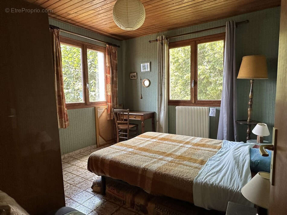 Propriété au coeur de la nature 5 pièces sur 3355m2 de terrain - photo 12
