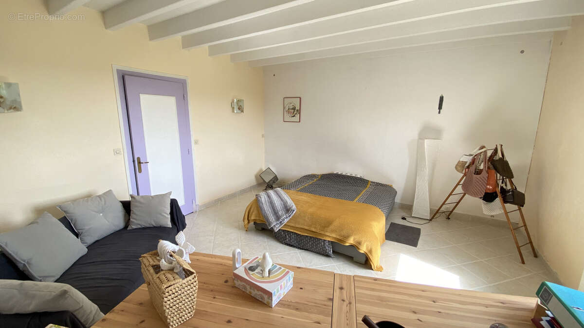 Maison à SAINT-FORT-SUR-GIRONDE