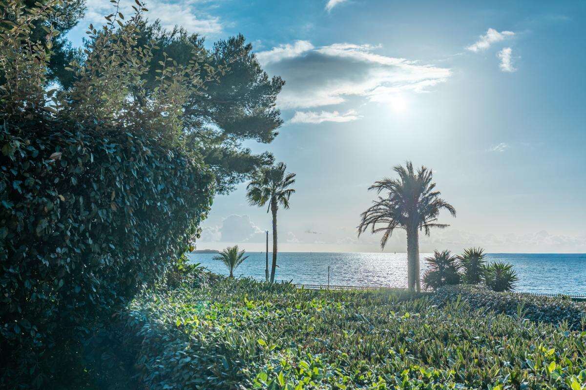 Appartement à SANARY-SUR-MER