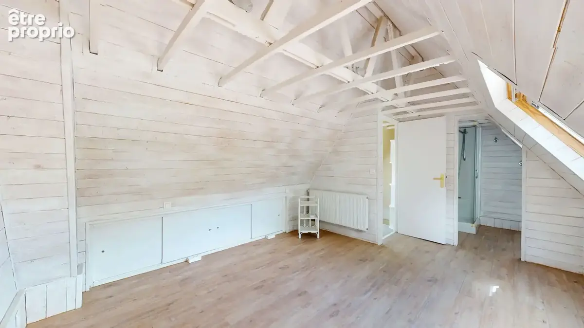 Maison familiale de 106 m² avec garage - Résidence Port Sud - photo 12