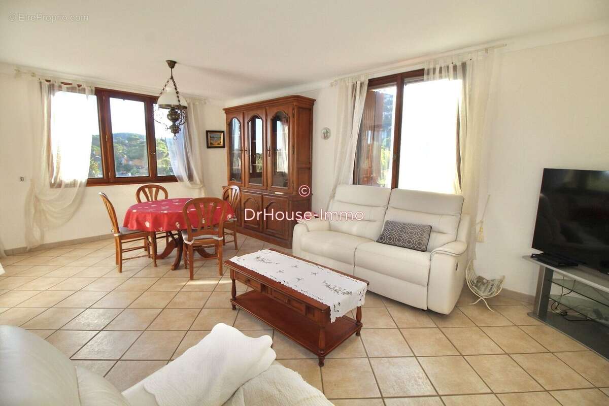 Maison à CAVALAIRE-SUR-MER