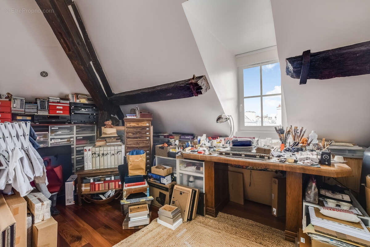 Appartement à PARIS-2E