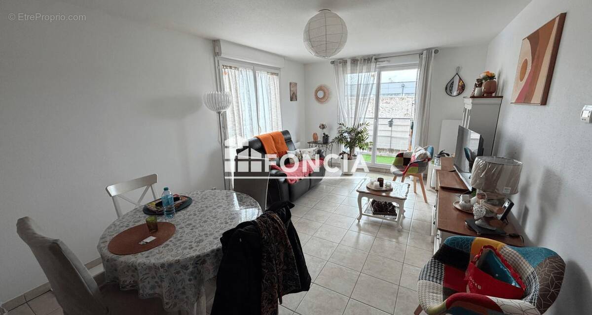 Appartement à ACHICOURT