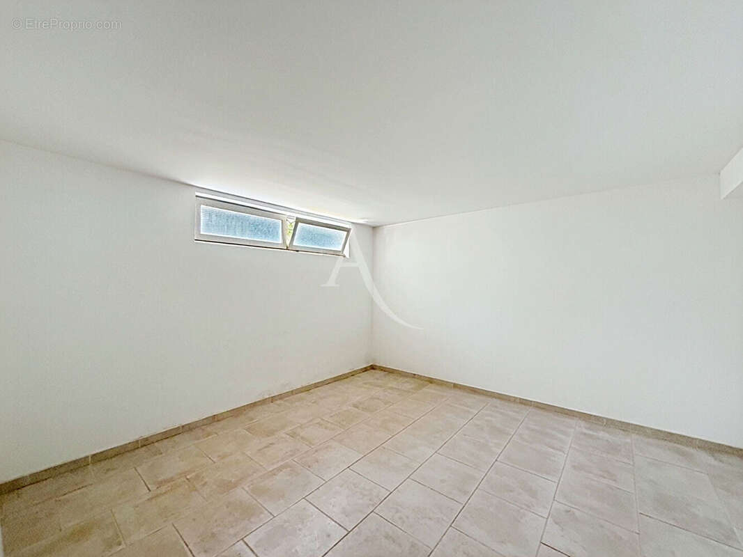 Maison familiale de 4 chambres situées à VILLEMOISAN. - photo 15