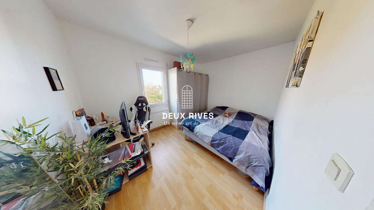 Maison à HAUTE-GOULAINE