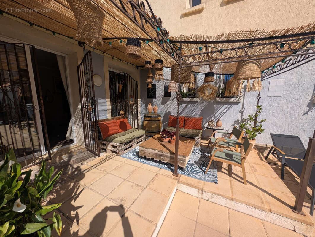 Maison à SIX-FOURS-LES-PLAGES