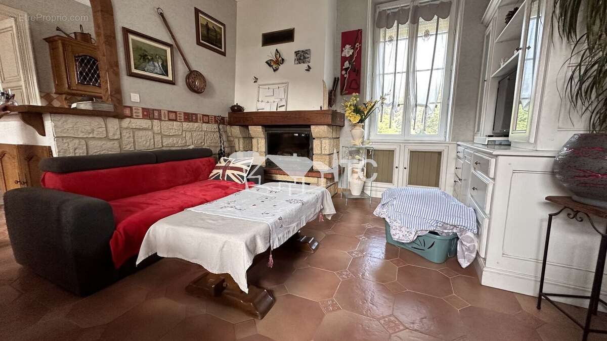 Maison à SAINT-AMBROIX