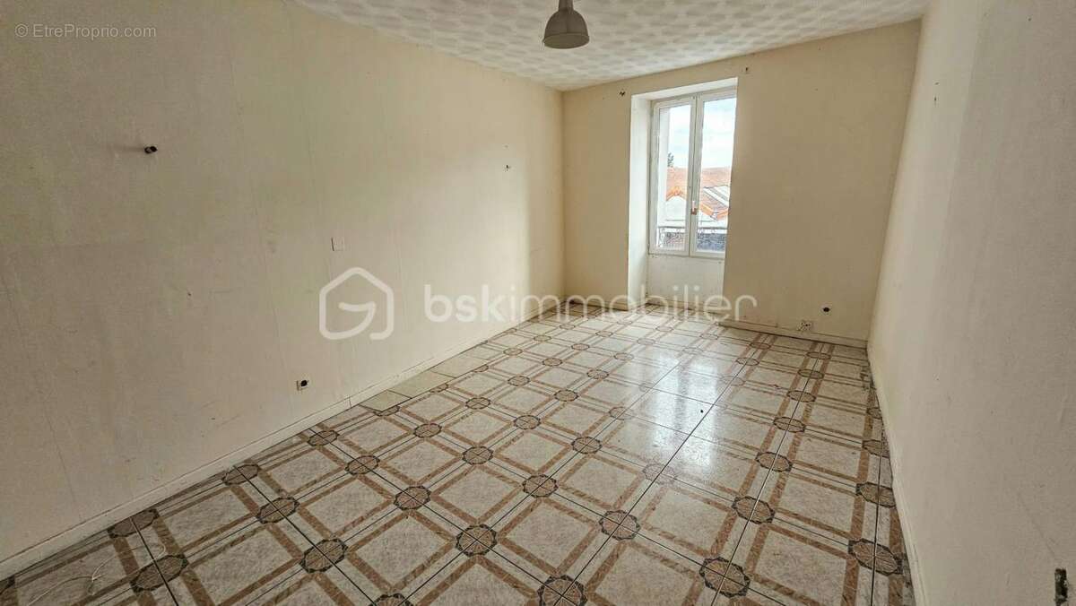 Immeuble de rapport monopropriete – bonne rentabilité – roanne centre - photo 2
