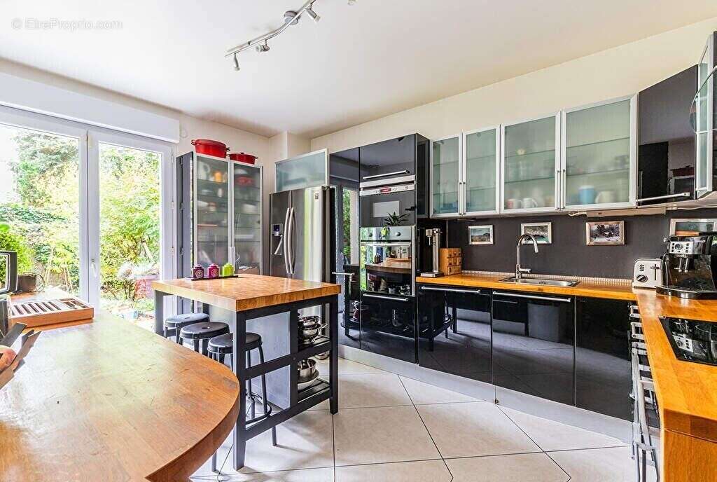 Maison à BOURG-LA-REINE