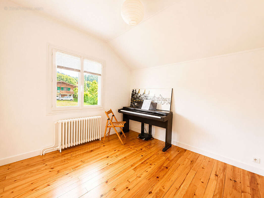 Maison à NEUVECELLE