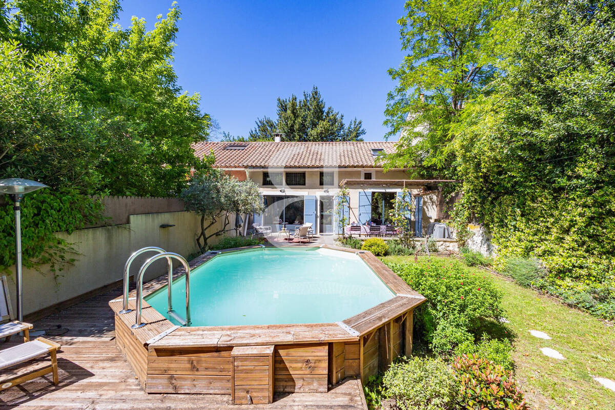 Maison à SAINT-REMY-DE-PROVENCE