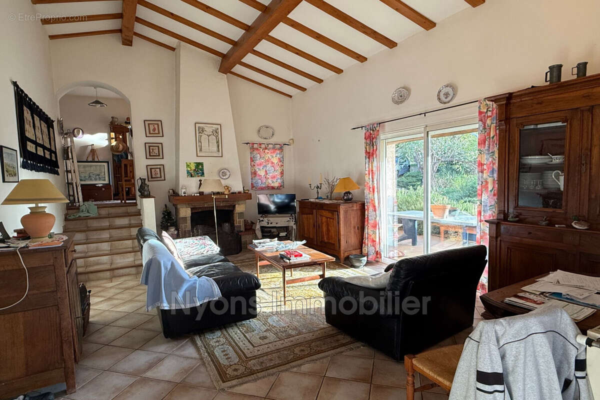 Maison à BUIS-LES-BARONNIES