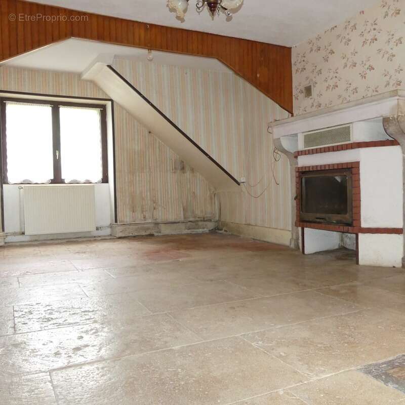 Maison à VENAREY-LES-LAUMES