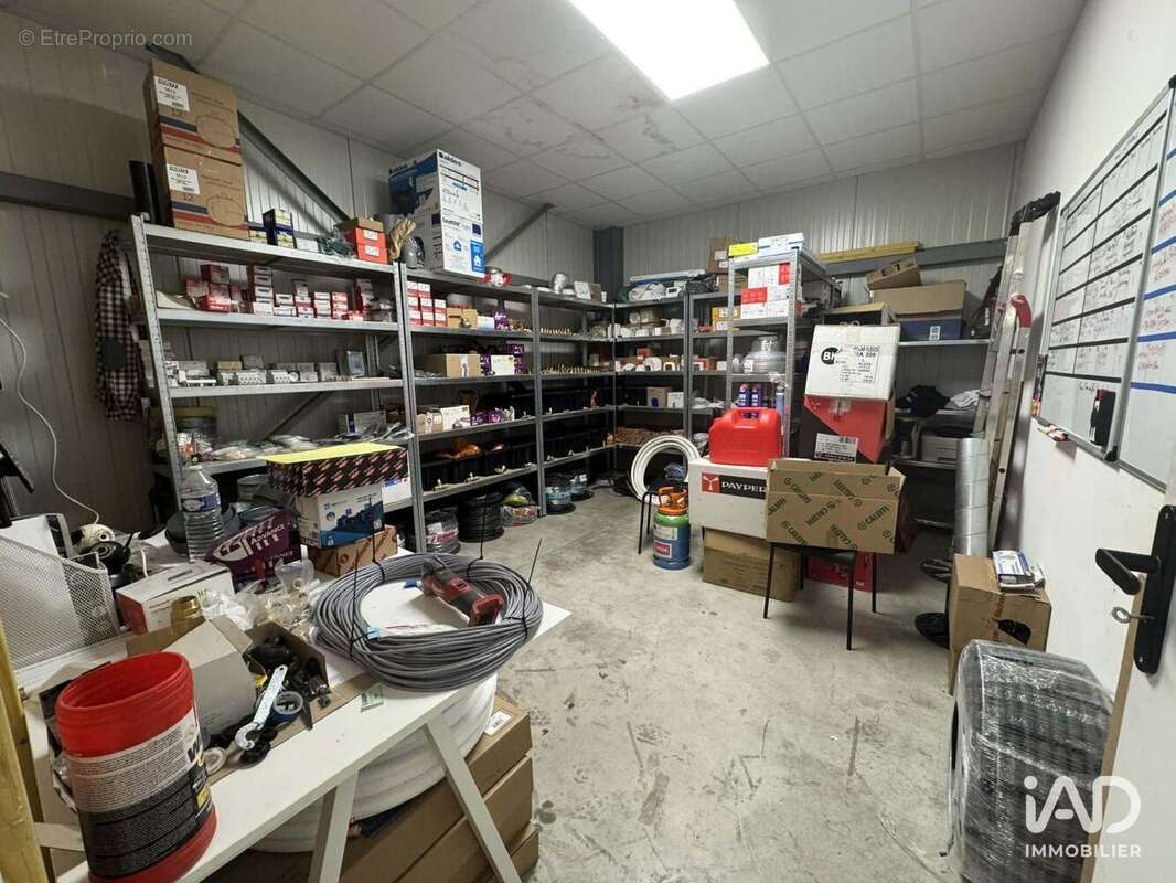 Photo 6 - Commerce à MARLES-LES-MINES