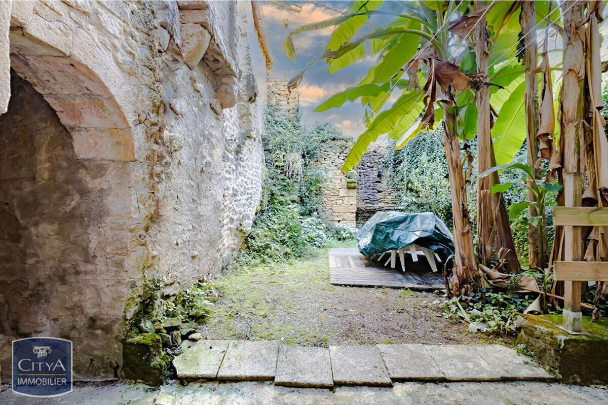 Maison à SARLAT-LA-CANEDA