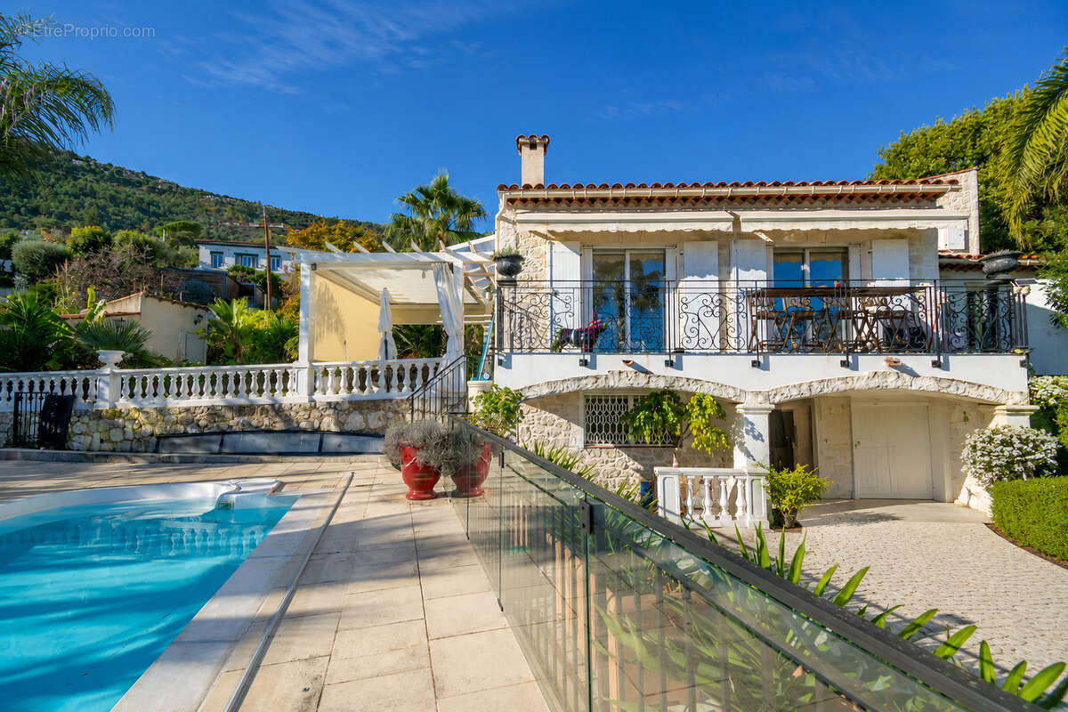 Maison à BEAUSOLEIL