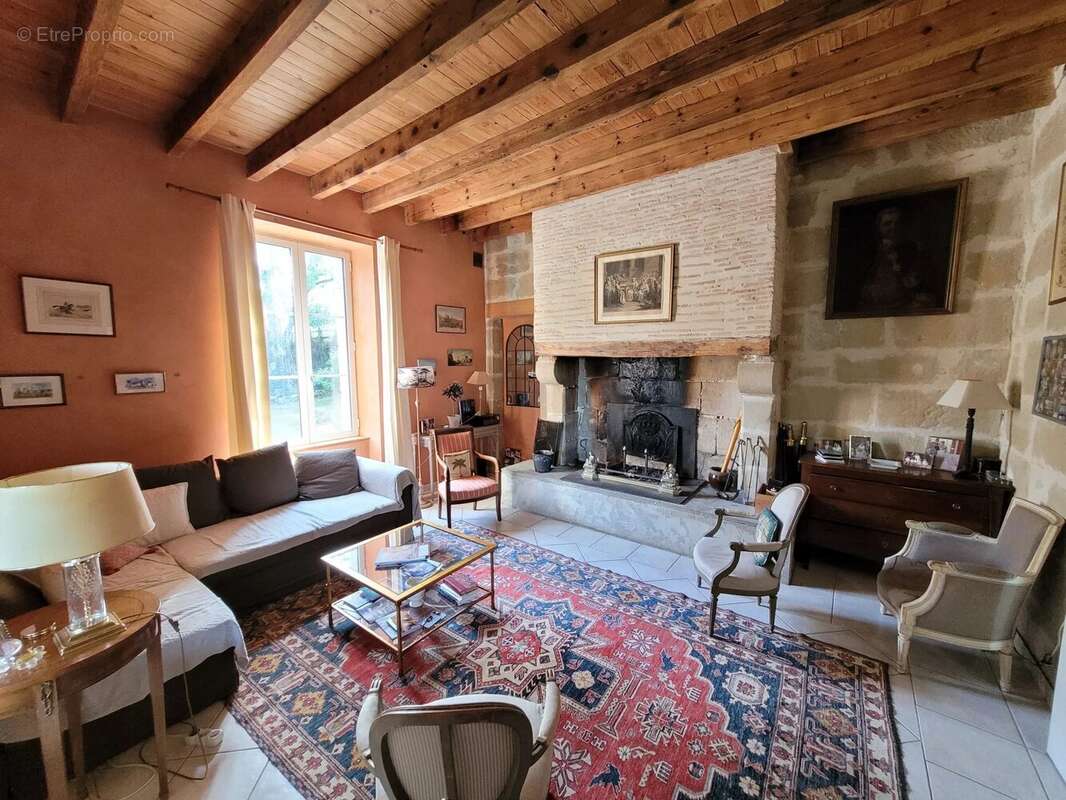 Maison à SAINT-BARTHELEMY-D&#039;AGENAIS