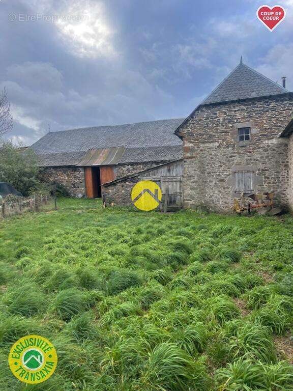 Maison à PIERREFORT