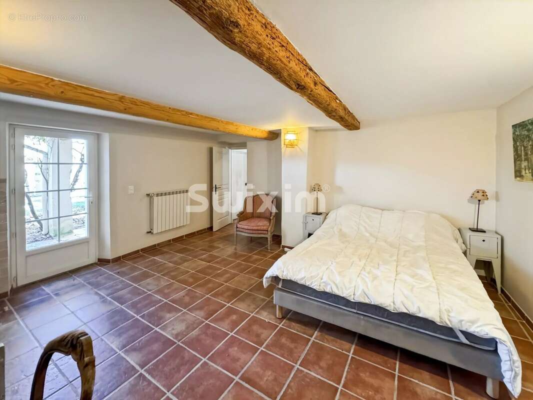 Maison à SAINTE-CECILE-LES-VIGNES