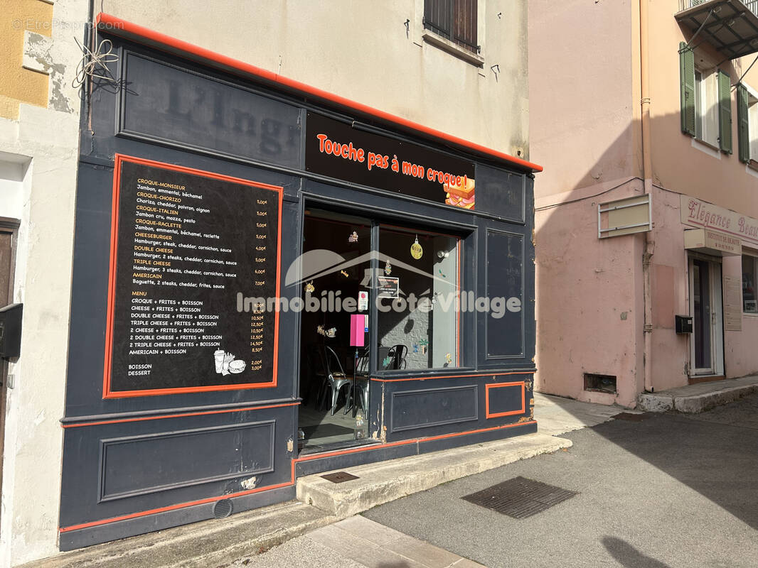 Commerce à CONTES