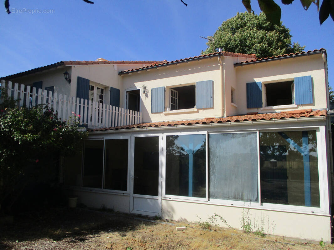 Maison à CEAUX-EN-COUHE