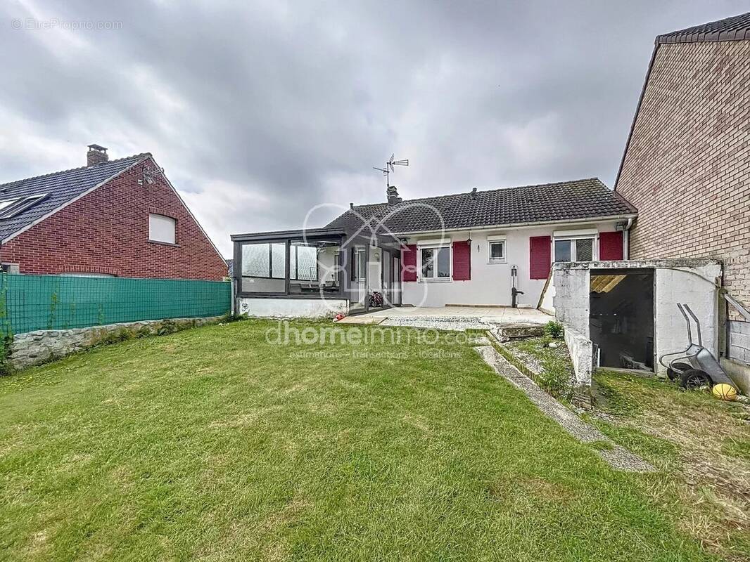 Maison à RAIMBEAUCOURT