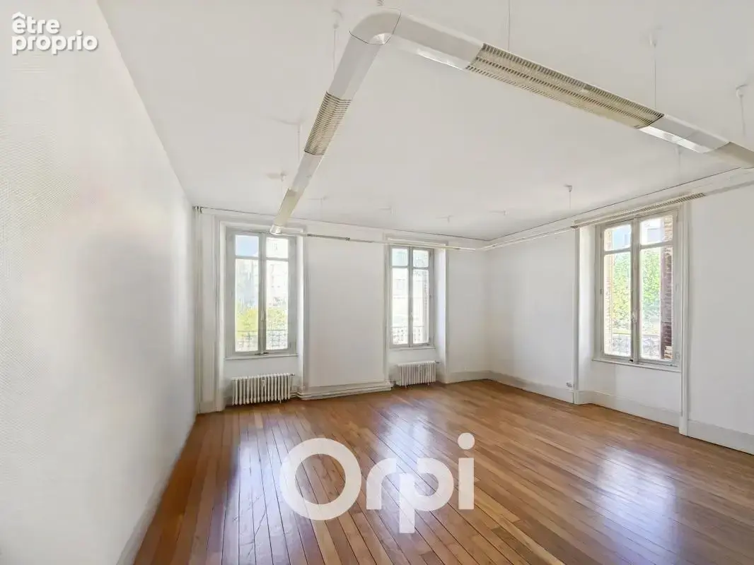Appartement À Vendre - photo 2