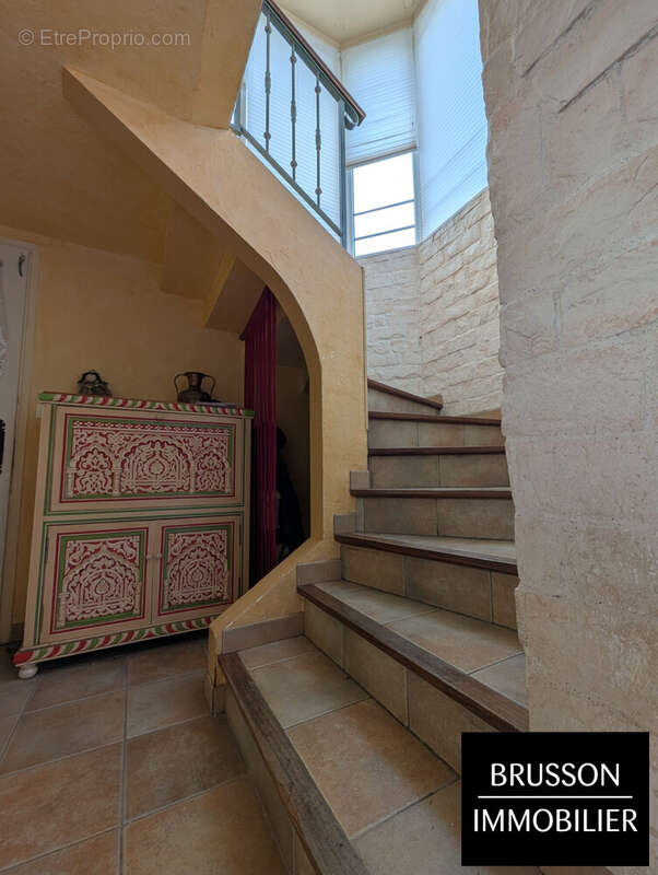 Maison 110 m² à Castres  - photo 3