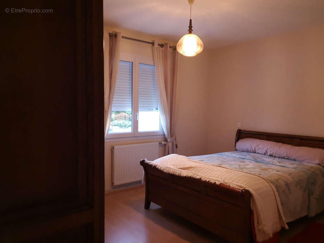 Maison à LES HERBIERS