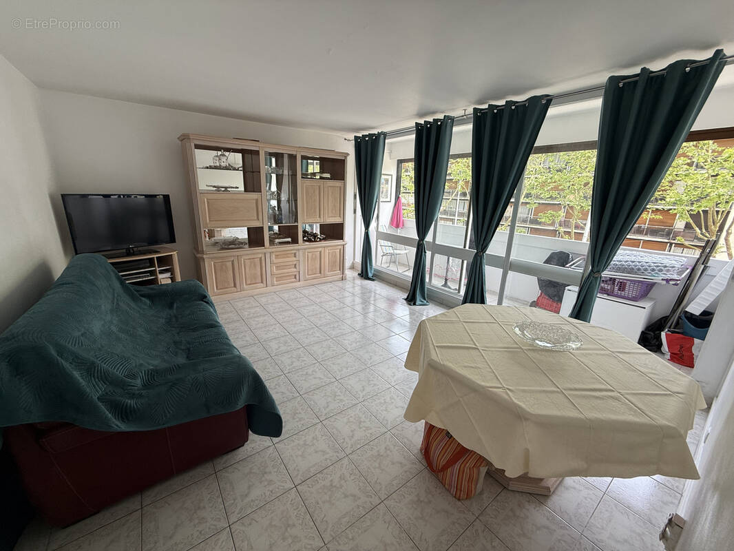 Appartement à SARCELLES